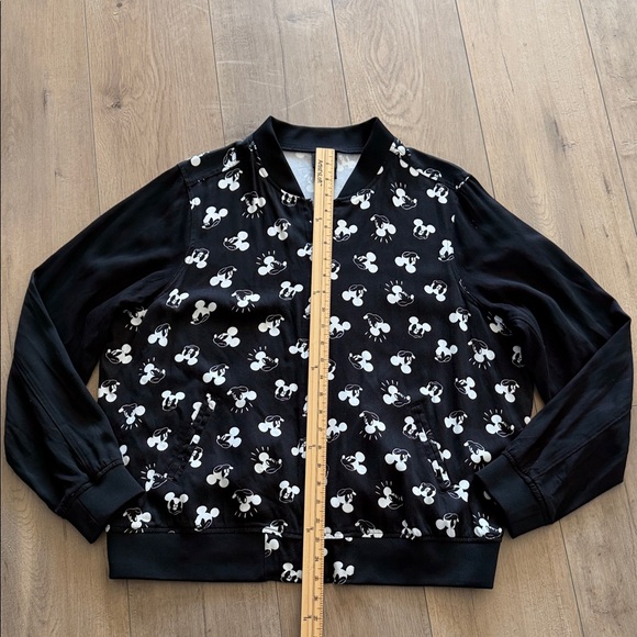 Torrid Disney Black White Mickey Mouse Zip-Up Bomber Jacket Size 1X Relaxed Fit - Picture 11 of 12